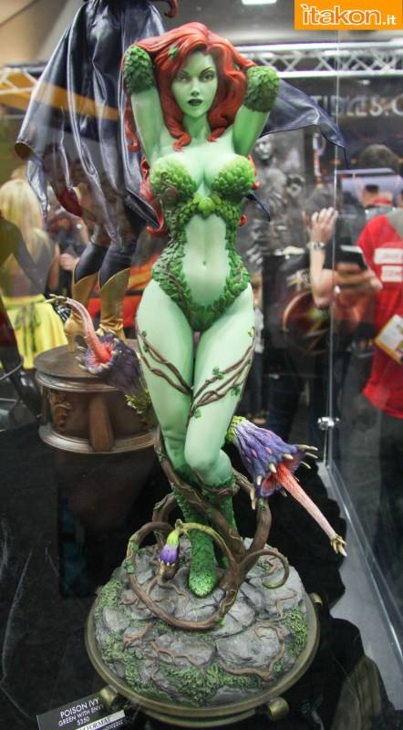 SDCC 2014 - Stand Sideshow Statues 829