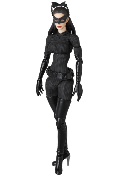 Mafex Line - The Dark Knight Rises - Catwoman Mafex-11