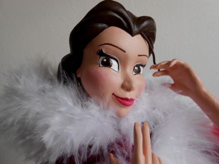 Sculpture de Diablo : Belle Robe de Bal - La Belle est la Bête - Disney Belle310