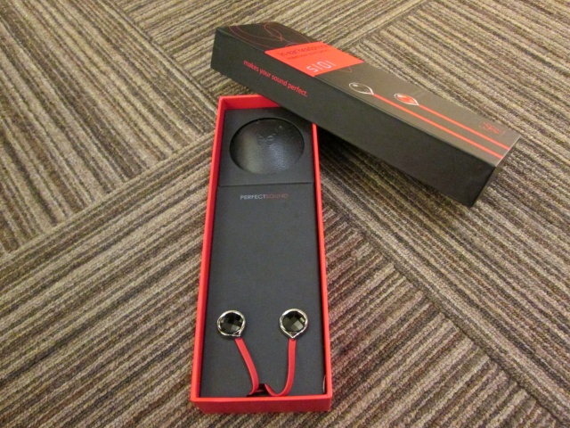Perfect Sound-S101 In-Ear Headphone-(New) Img_0102