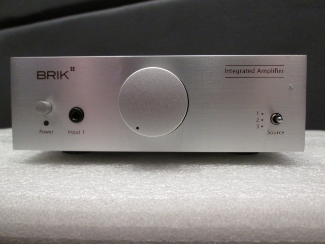 BRIK-Integrated Amplifier-(New) Integr10