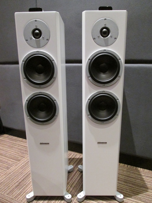 Dynaudio-XEO 6-Wireless Speaker-(New) Xeo_6_10