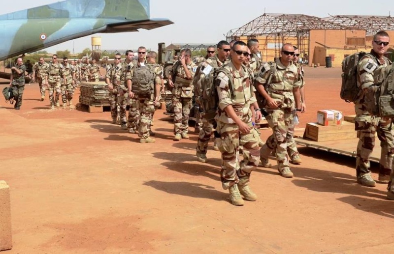 Intervention militaire au Mali - Opération Serval - Page 37 2267