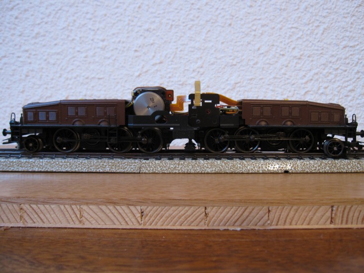 boite marklin SNCF n° 26608 - Page 2 A80e3410