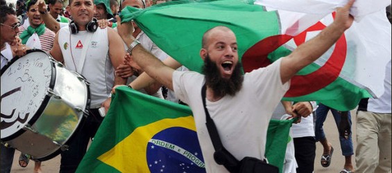 MONDIAL 2014, Incivisme des supporters algériens Cid_0810