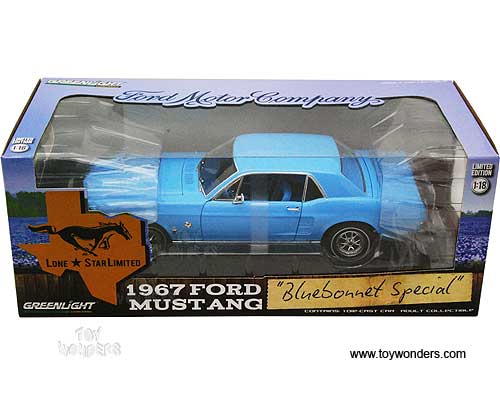 Mustangs 1967 à l'échelle 1:18 - Page 2 Blue_b11