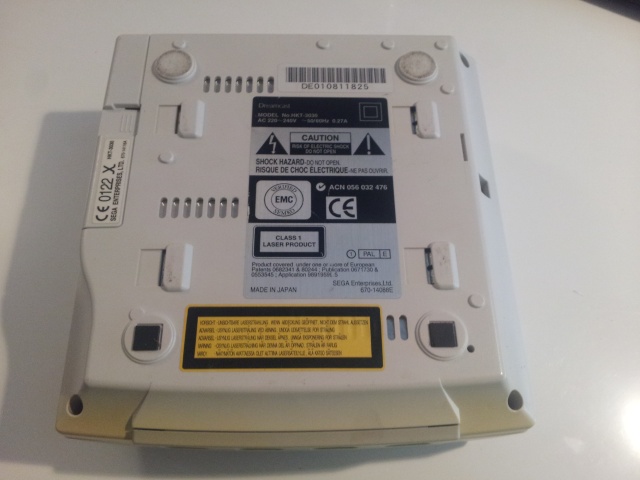 (VENDU) Cable RGB Dreamcast + 1 manette + console HS 20140617