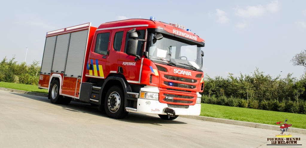 Nieuwe materiaalwagen brandweer Poperinge + photos (link) 13610