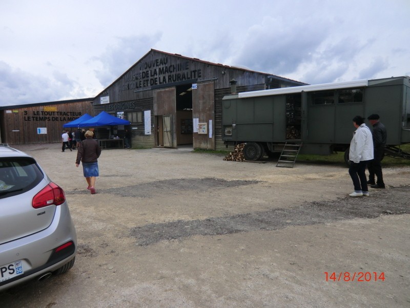 58  RETROMOISSONS à St Loup des Bois (Nièvre) le 15 Août 2014 093-0910