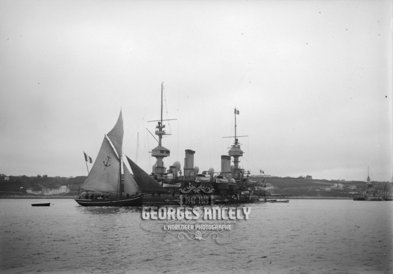 Identification navires et voiliers sur photos 1880-1900 Cuiras11