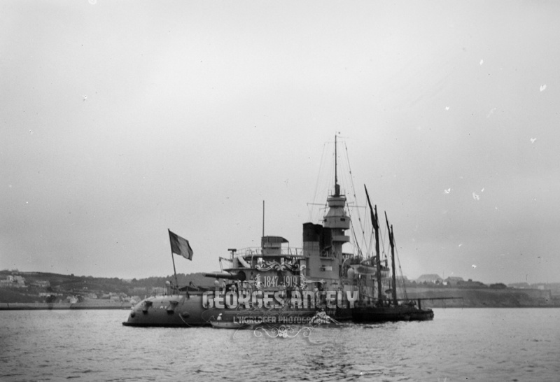 Identification navires et voiliers sur photos 1880-1900 Garde_11