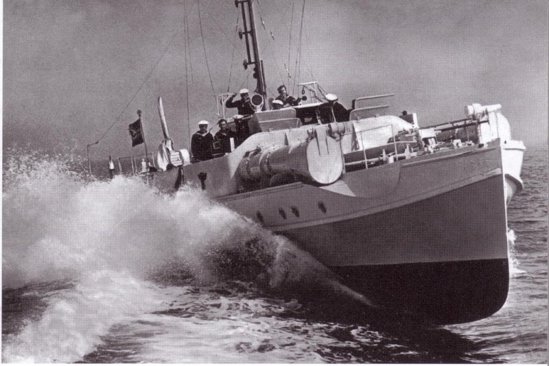 Les Schnellboote; vedettes rapides allemandes.  S11_sa12