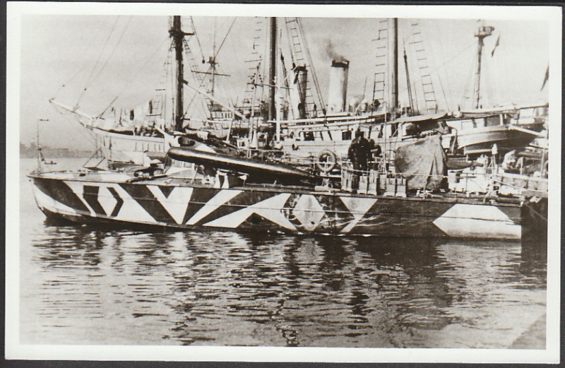 Les Schnellboote; vedettes rapides allemandes.  S621_e11