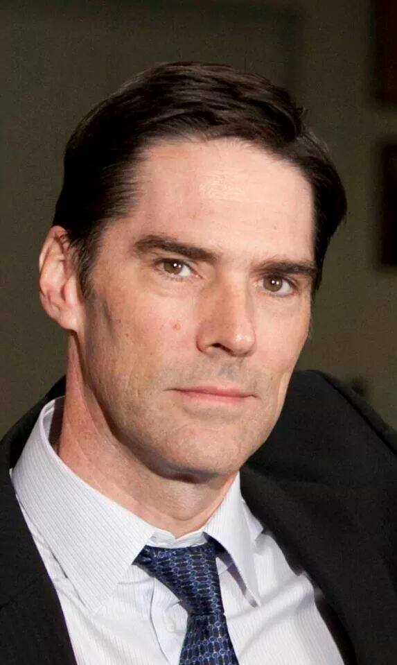 Aaron Hotchner - Page 24 10177310