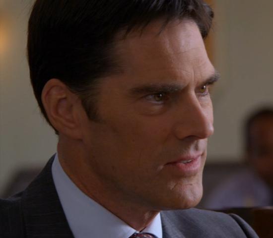 Photos sur Hotch - Page 16 Byx7kd11