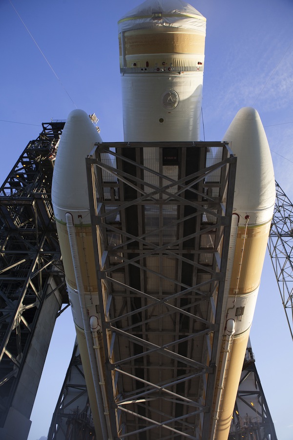 Delta IV-Heavy(Orion EFT-1)le lancement le 05-12-14 Delta_18