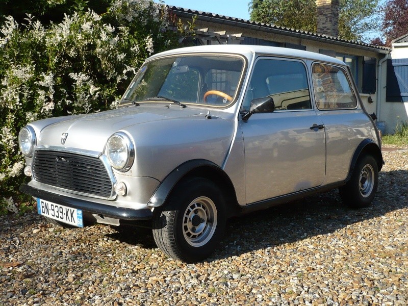 AUSTIN MINI 1000 4000euro VENDU P1050211