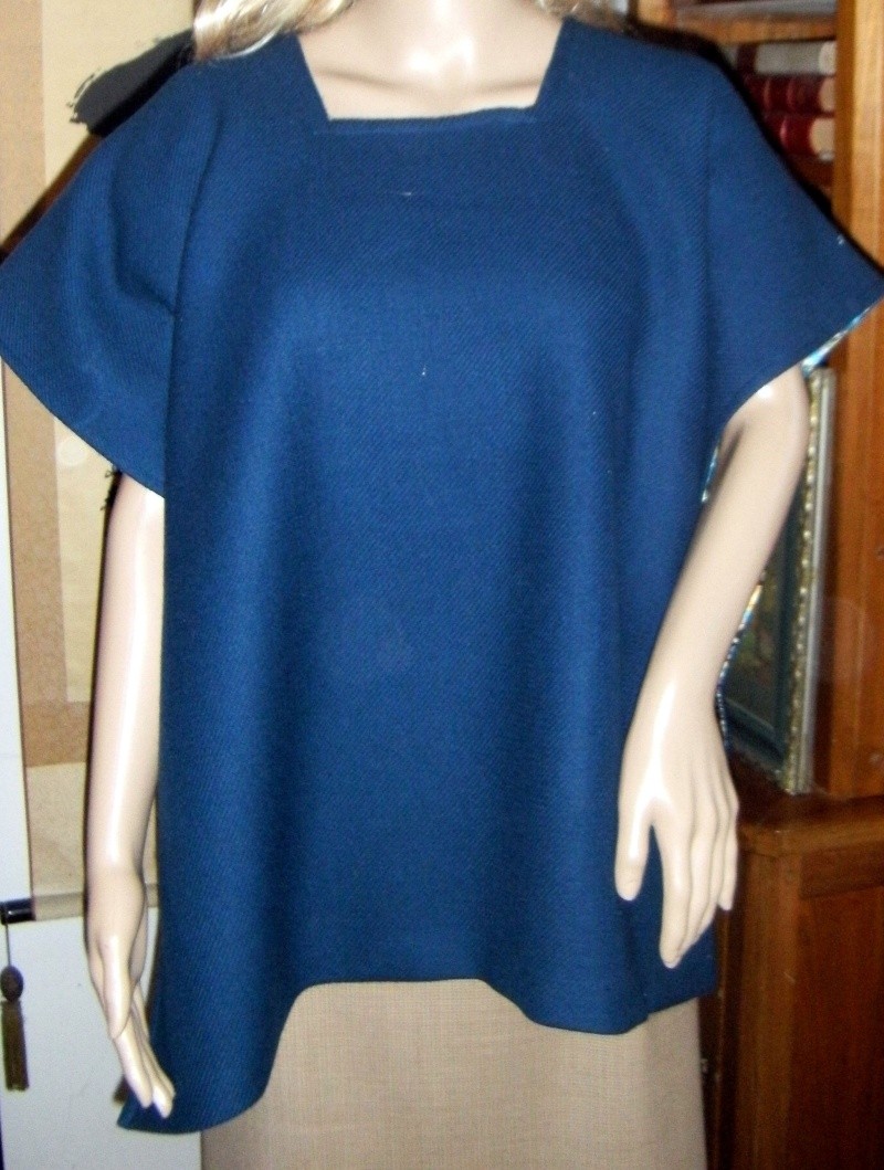 Galerie couture, broderie, de Lise - Page 12 Poncho11