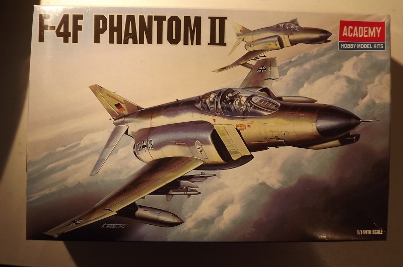 Phantom II  F-4F  Acadèmy 1/144ème  Dscf2810