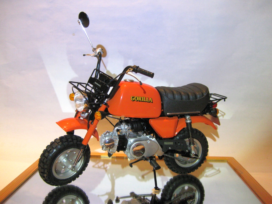 Honda Monkey 1:6 Tamiya gebaut von Millpet 01_hon10