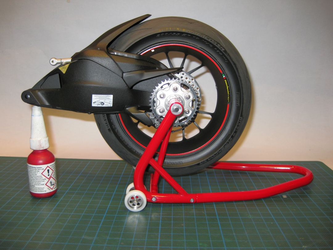 DUCATI 1299 Panigale S Pocher 1:4 mit Transkit geb. von Paperstev - Seite 6 31_bau17