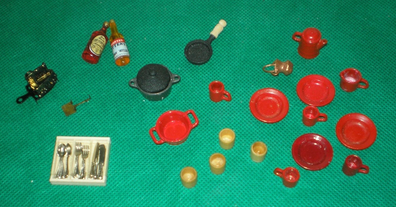 Möbel, Geschirr und ähnliche Kleinteile zur Figurengröße 7 cm Geschi10