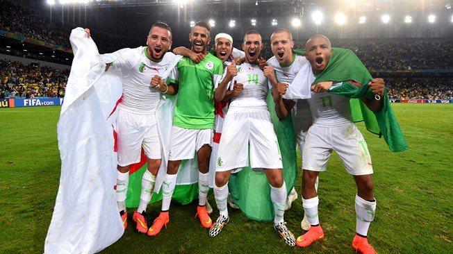 l'equipe nationale algerienne - Page 10 10463010
