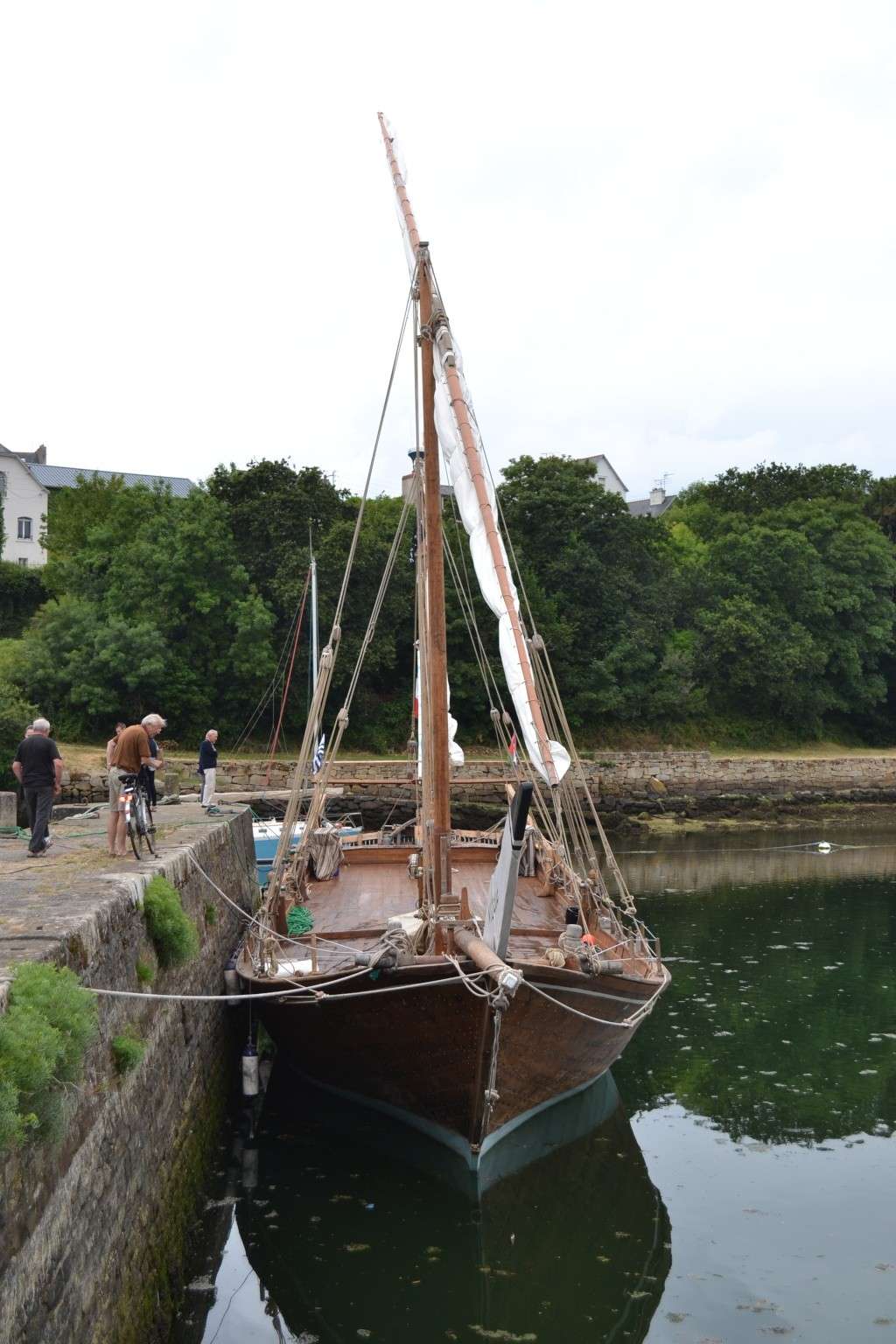 [Vie des ports] LE PORT DE DOUARNENEZ - Page 17 Dsc_0022