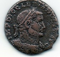 follis Dioclétien et Moneta pour Trèves Img05510