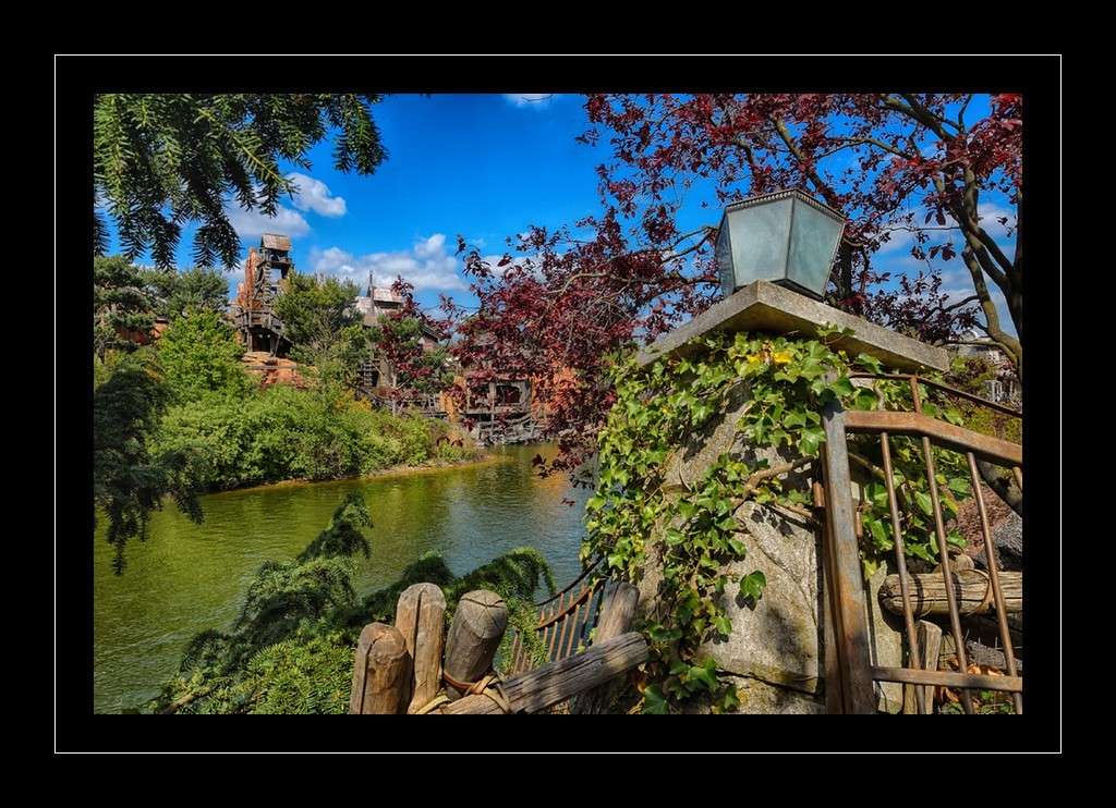 Photos de Disneyland Paris en HDR (High Dynamic Range) ! - Page 15 Dsc09212