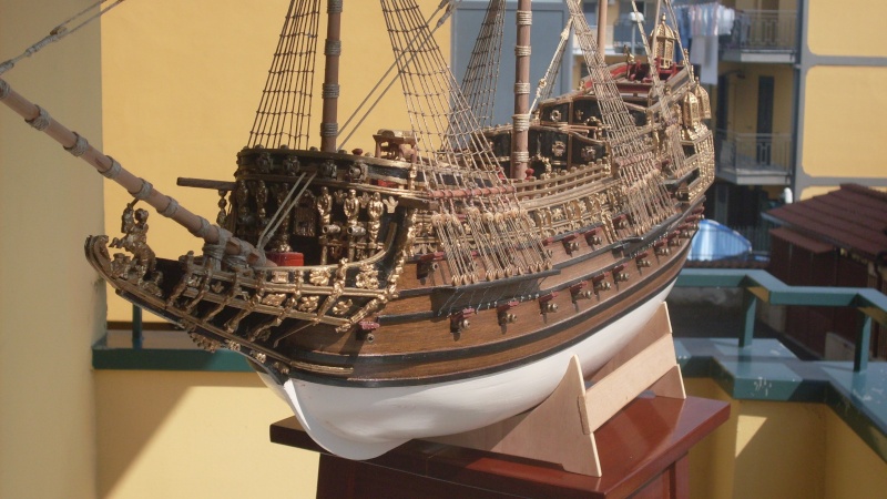 seas - Sovereign of the seas Mantua model  - Pagina 2 Sdc10310