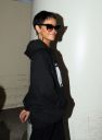 Rihanna à l'aéroport de LAX à Los Angeles 10/09/12 Thumb_32