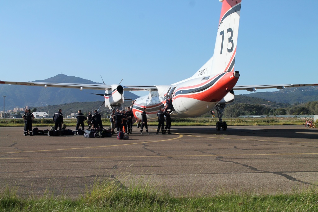 Les Bases "Canadair" et "H.B.E." de Campo dell'Oro. - Page 6 Img_0016