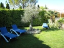 Jolie partie de maison provençale avec Piscine, jardin privé ; 84800 L'Isle-sur-la-Sorgue (Vaucluse) 3_jard10