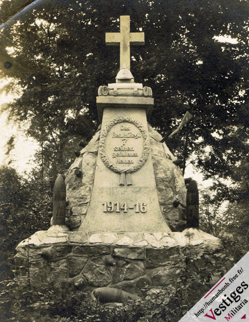 Les Monuments du Bois-le-Prêtre. Monume32