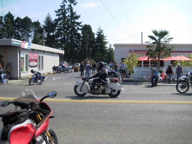 Vintage Motorcycle Enthusiast's Isle of Vashon classic meet Img_3931