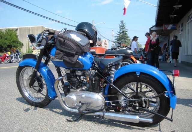 Vintage Motorcycle Enthusiast's Isle of Vashon classic meet Img_3936