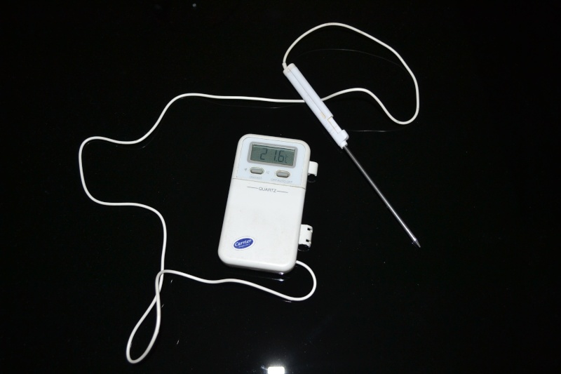 Thermomètre et son utilité en modélisme vapeur. 00210