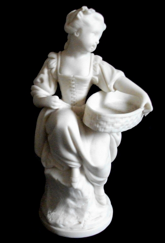 Bisque Porcelain Figurine Dscf4813