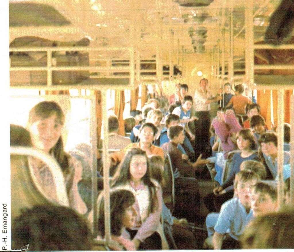 Blanc-Argent : Dossier spécial dans la vie du rail en 1980 Vdr1010
