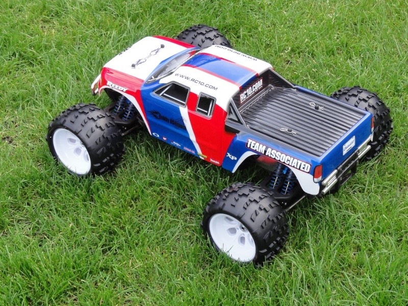 Mon Team Associated RIVAL Dsc02413