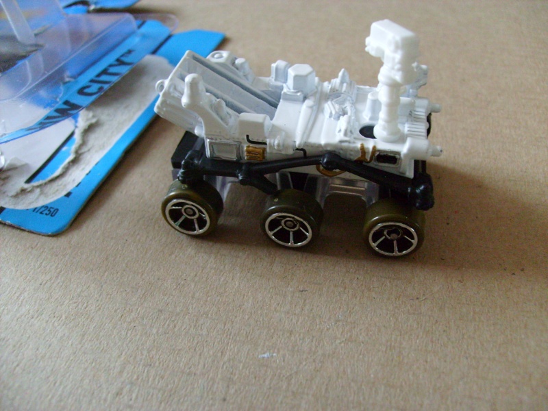 Mars rover Curiosity [Miniature Hot Wheels (Mattel)] - Ouverture de boite et Diorama S7301010
