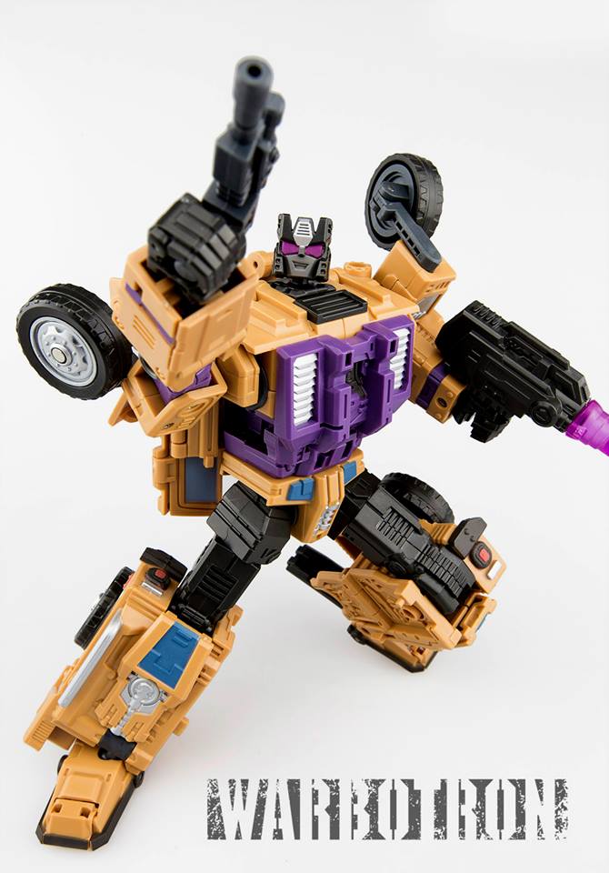 [Warbotron] Produit Tiers - Jouet WB01 aka Bruticus - Page 4 10341610