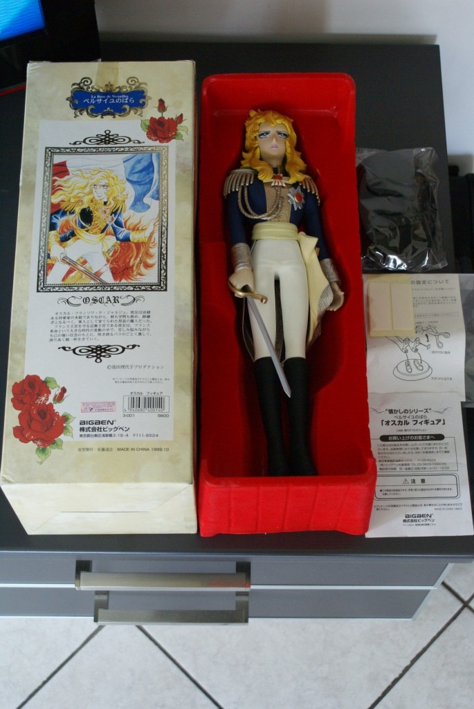 Cerco bambola LADY OSCAR - ROSE OF VERSAILLES Dsc05010