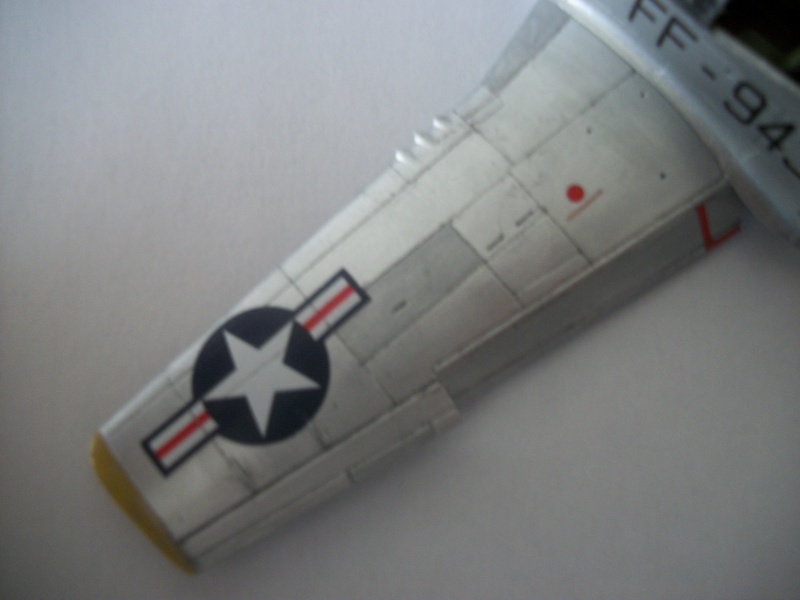 AIRFIX F51 MUSTANG (alout de photos en extérieur) - Page 3 100_2520