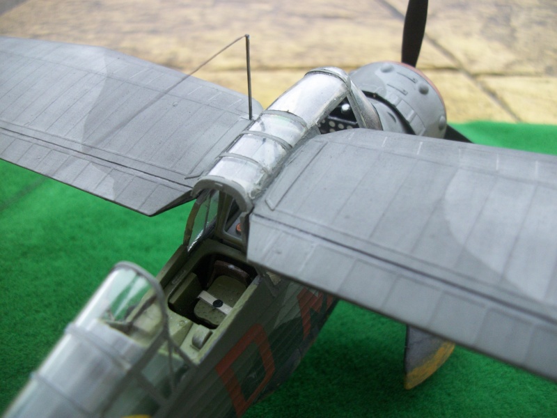 lysander - (VITRINE PROJET AA)  WESTLAND LYSANDER 1/48   100_3320