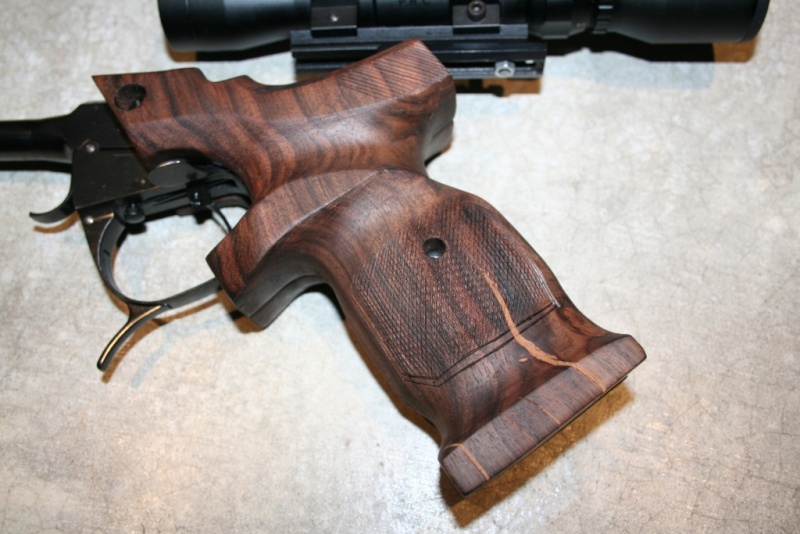 Pistolet VOSTOK MC55-1 22lr modifié style Field Target Mc55-111