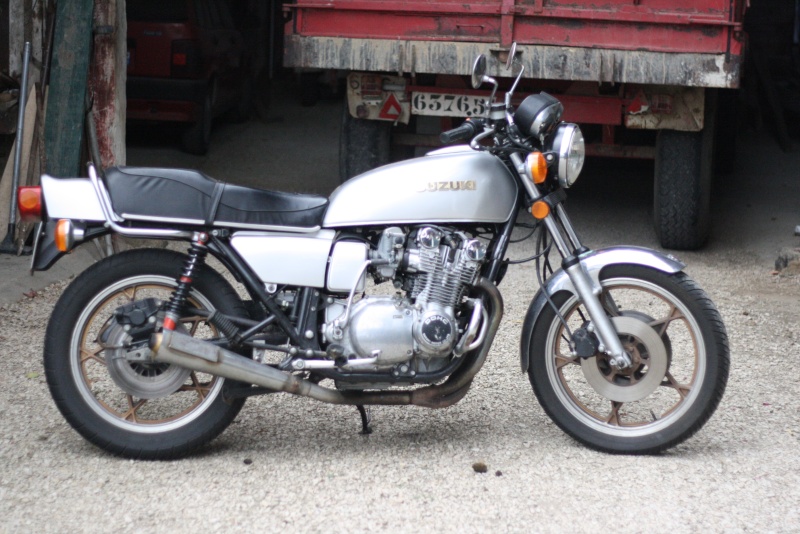 (debut de) transformation gs750e Img_8511