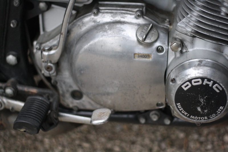 (debut de) transformation gs750e Img_8513