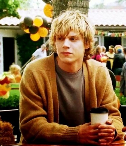 EVAN PETERS Evan-p10